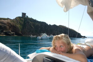 Read more about the article Confessione da Stromboli: La Mia Doppia Vita di Fuoco Segreto